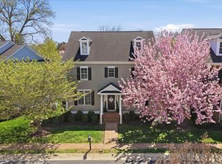 117 Desales Dr, Purcellville, VA