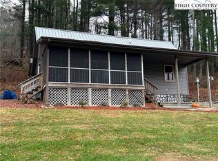 117 Deans Lane, Laurel Springs, NC 28644