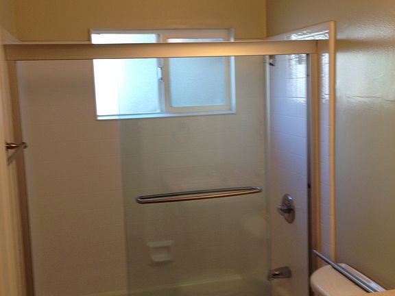 2nd image of 1026 Middle Ave APT A