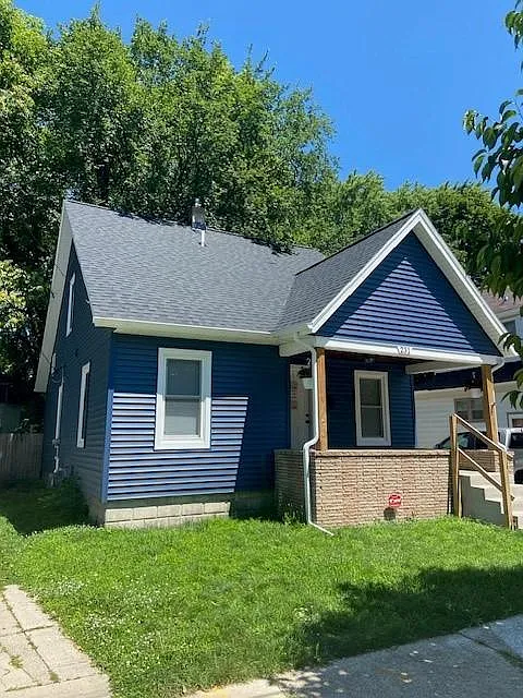 3 bed, 1500 sqft, $2,500 — Photo 2
