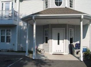 408 McGlamery St APT 3, Oak Island, NC 28465