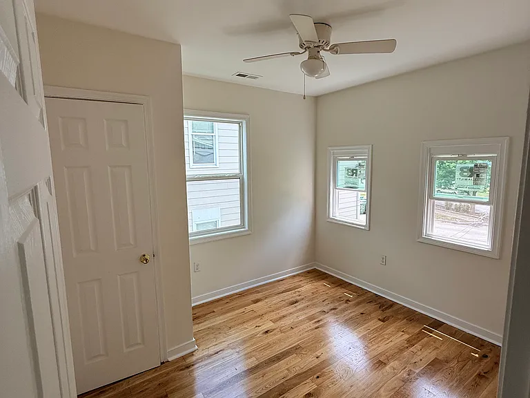 1519 W Cary St #B — Photo 12