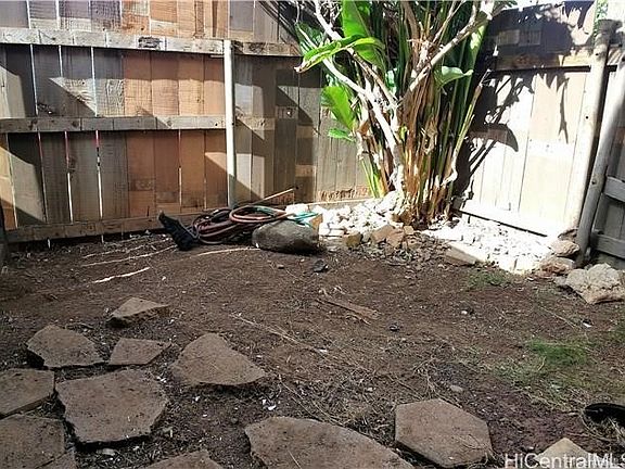 4th image of 87-149 Helelua St APT 3
