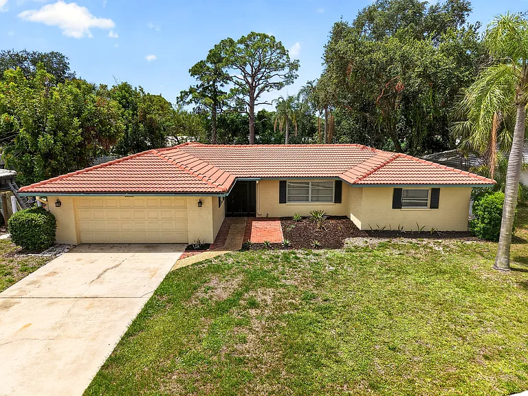 2508 Cardwell Way — Photo 41