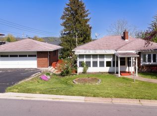 838 Milan Ave, Endicott, NY 13760