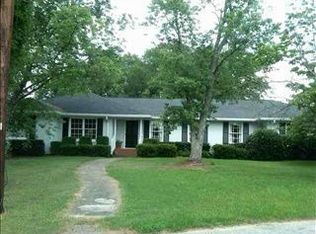 4 Isbell Ct, Greenville, SC 29607