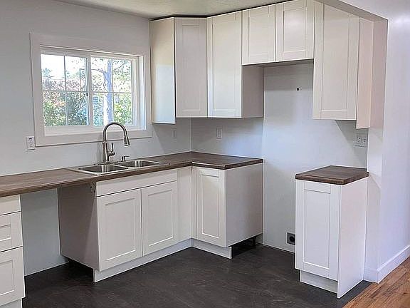 5th image of 326 Arden Park Ave