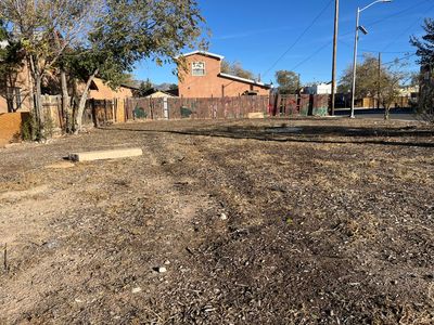 352 Dallas St SE, Albuquerque, NM, 87108