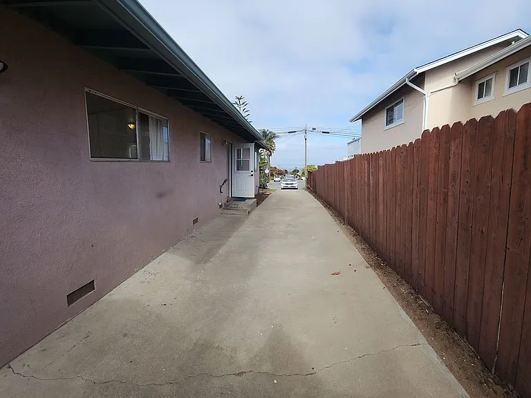 550 Piney Way — Photo 37