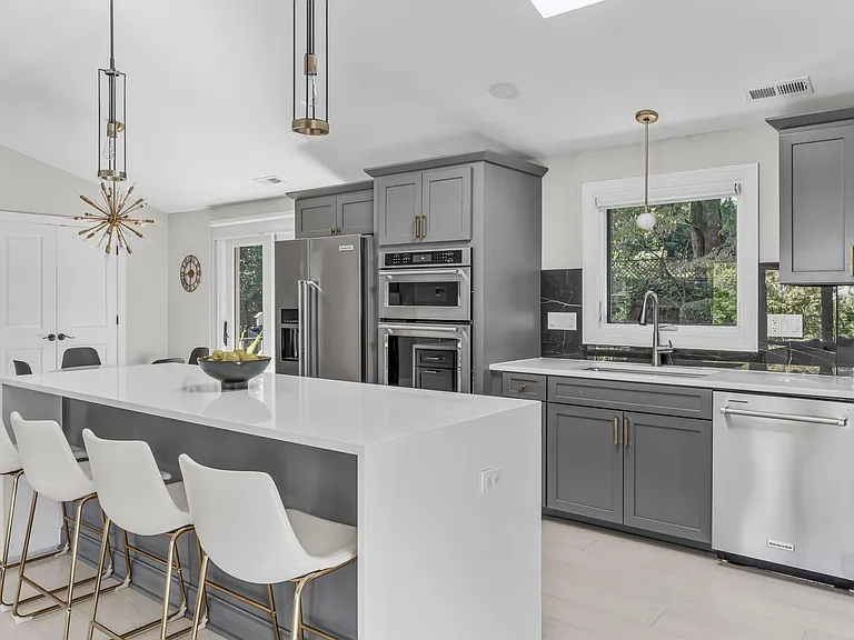 3513 Brook Dr — Photo 15