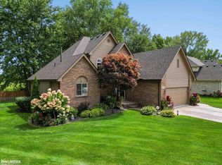 46814 Tiffin Ct N, Chesterfield, MI 48047