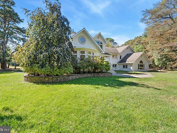 4th image of 162 Tuckerton Rd