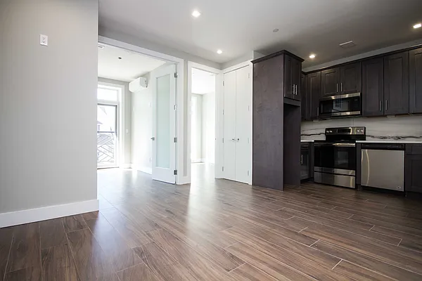 Rented by Nooklyn NYC LLC | media 22
