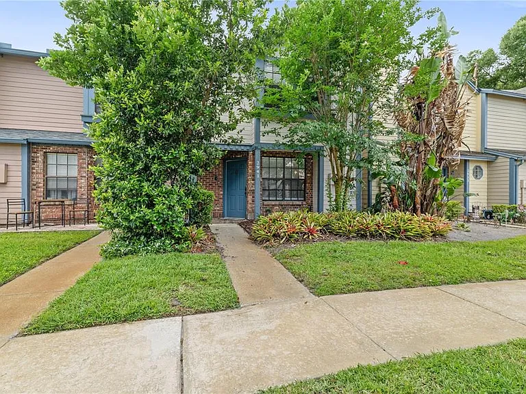2941 Lowell Ct — Photo 2