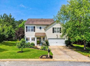 940 Breezewood Ct, Greer, SC 29651
