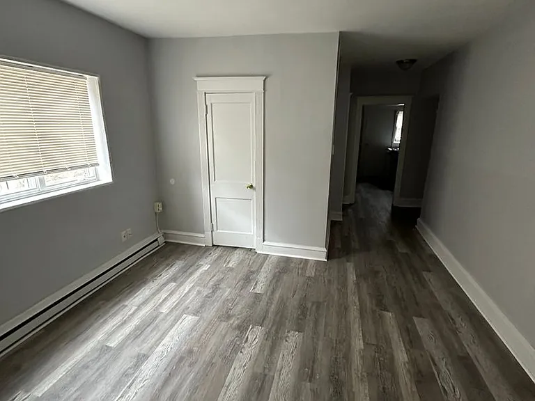 254 Long Ln — Photo 1