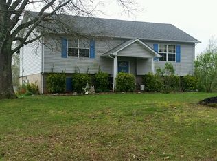 4514 Greenfield Dr, Cookeville, TN 38501