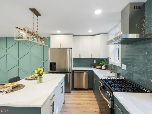 1022 E Dorset St, Philadelphia, PA 19150