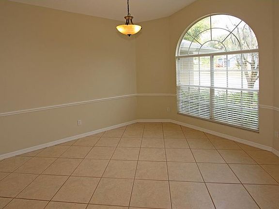 5th image of 837 Eagle Claw Ct