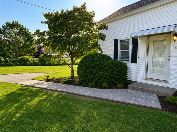 346 Boston Rd #A, Sutton, MA 01590