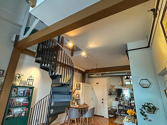 3rd image of 200 Lincoln Ave #314