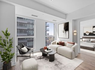 327 King St W #4704, Toronto, ON M5V 0W7