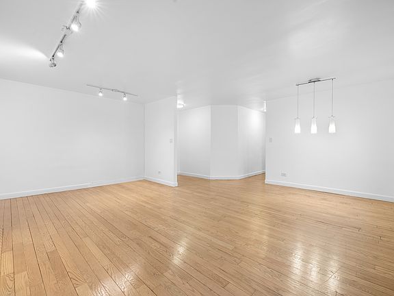 4th image of 6725 Dartmouth St APT 2L