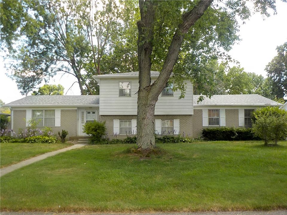 1st image of 7431 W Saint Clair St