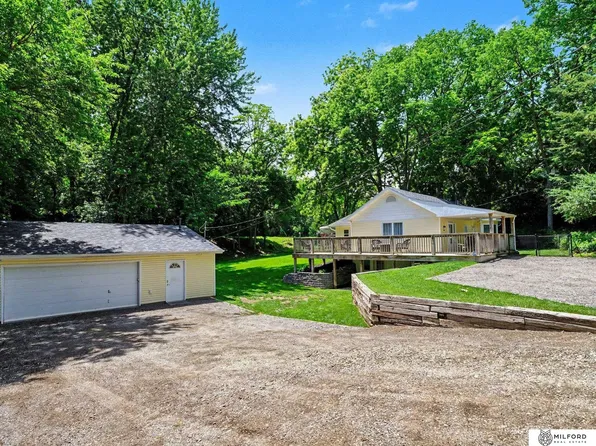 224 S 11th St, Plattsmouth, NE 68048