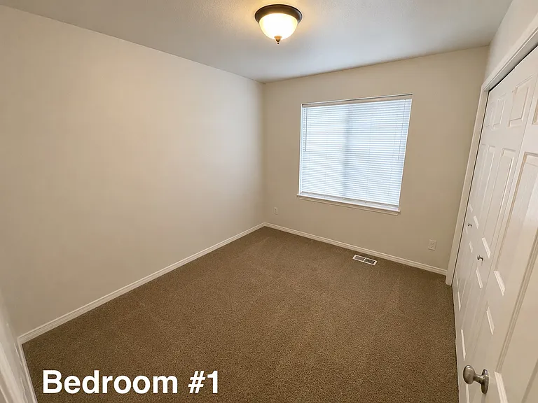 8405 W Pamela St — Photo 9