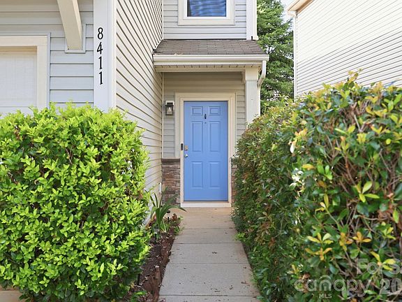 4th image of 8411 Washoe Pine Ln