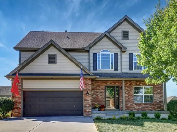 8815 NE 101st St, Kansas City, MO 64157