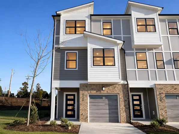 1120 Bacchanal Ln, Morrisville, NC 27560