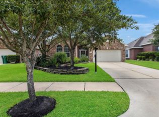 15010 S Mulberry Field Cir, Cypress, TX 77433