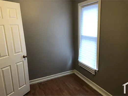 12150 S Lowe Ave — Photo 10