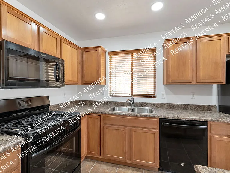 14374 S Camino El Galan — Photo 1