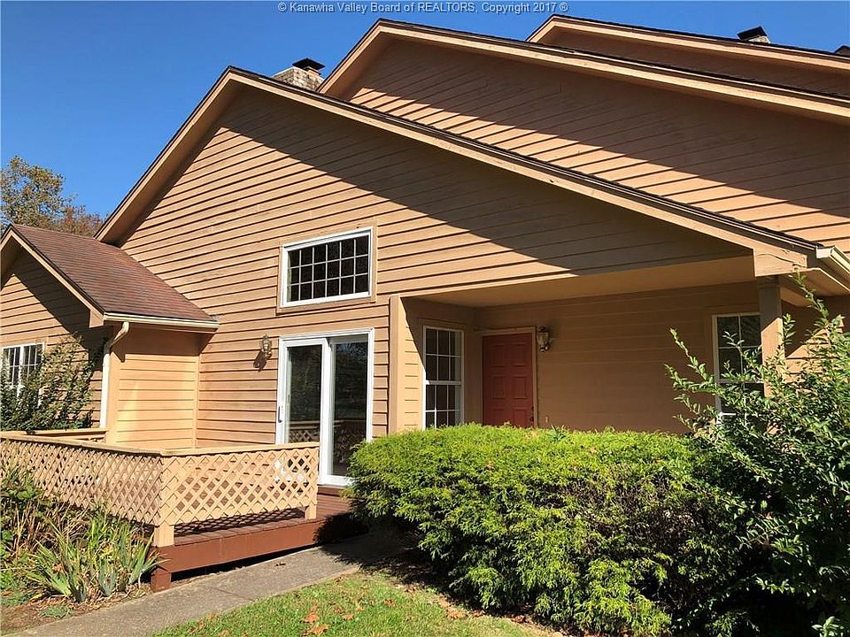 1st image of 704 Oakbridge Dr