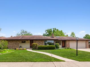 1321 Park Ridge Blvd, Park Ridge, IL 60068