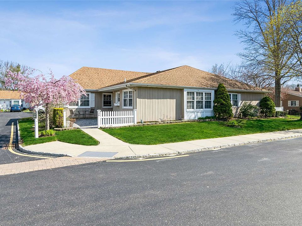 1st image of 46 Revere Dr #46