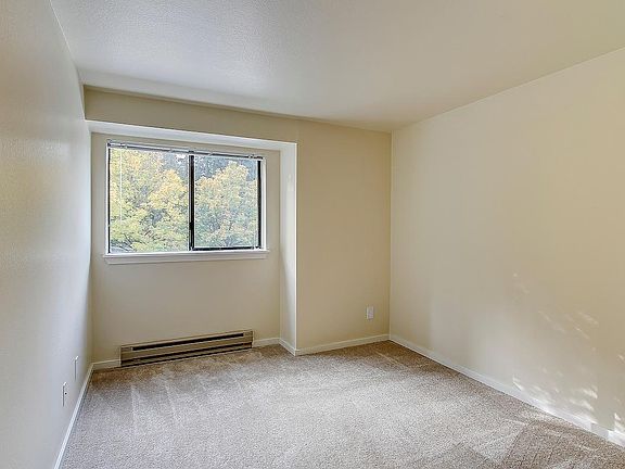 4th image of 12820 NE 120th St #O07