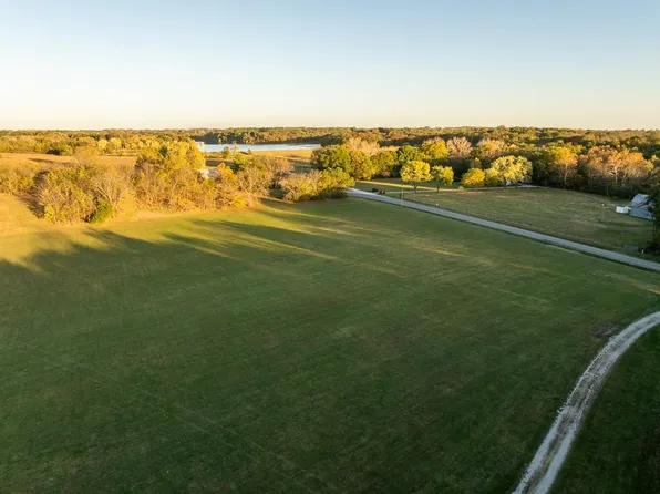 7 Highway Oo, Odessa, MO 64076