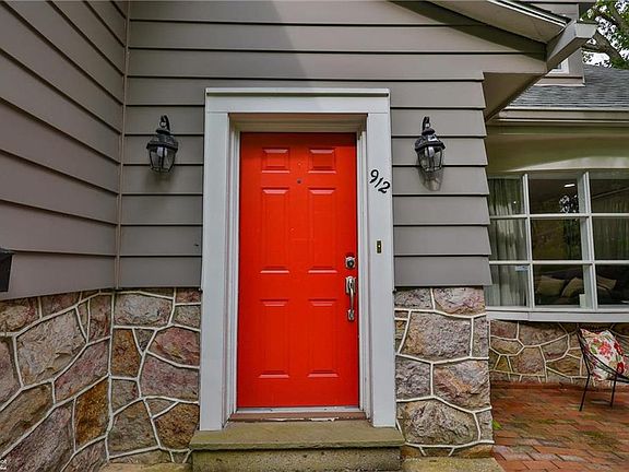 3rd image of 912 N 25th St