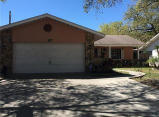 146 42nd Ave N, Saint Petersburg, FL 33703