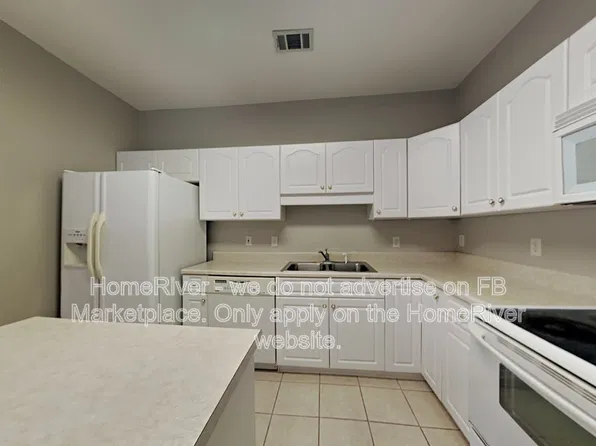 1332 Treasure Cv, Niceville, FL 32578
