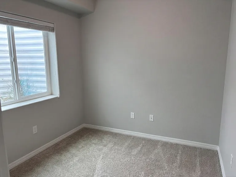 9377 Mayflower Gulch Way — Photo 17