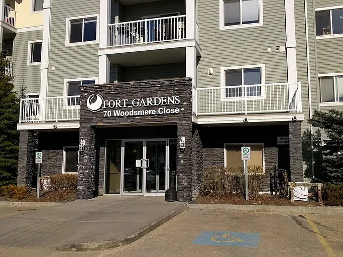 70 Woodsmere Close #1A — Photo 1