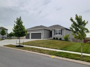 14105 S Pascal St, Olathe, KS 66061