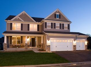 1734 Hemlock Way, Chanhassen, MN 55317