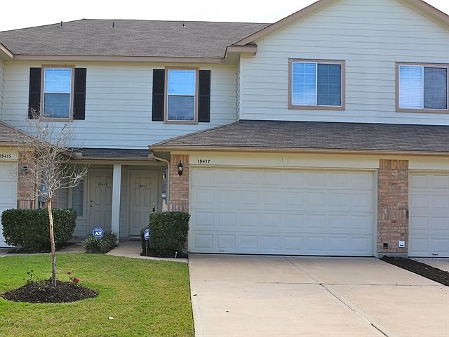 1st image of 19417 Dry Canyon Ct