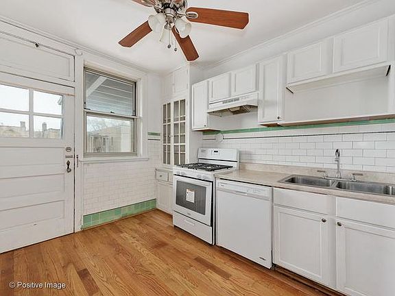 4th image of 6113 N Francisco Ave #3N